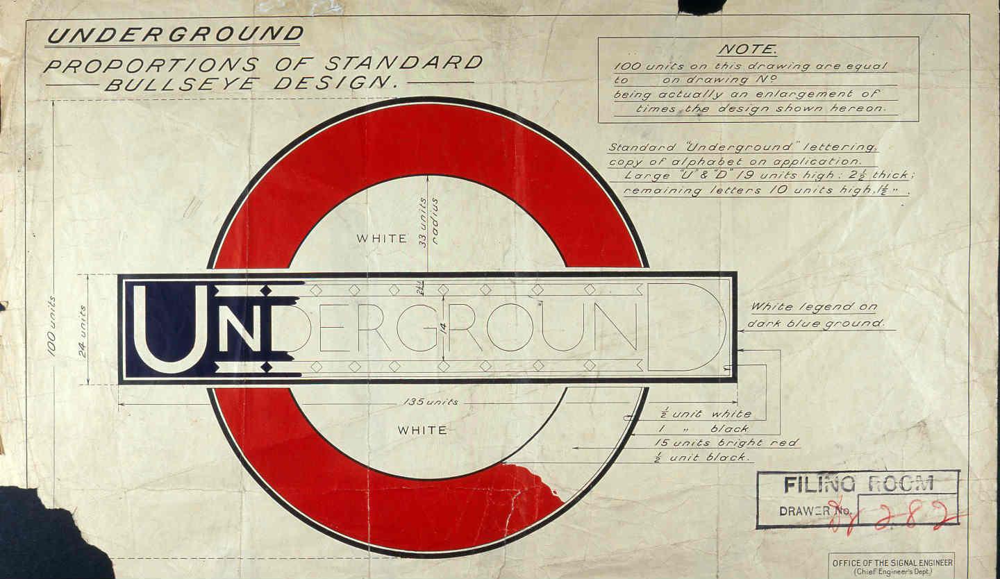 el mitico underground de londres cambia su imagen 2