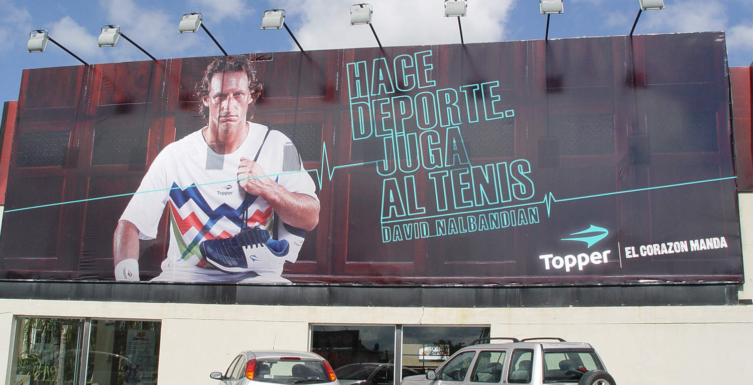 carteles publicitarios en la via publica 3