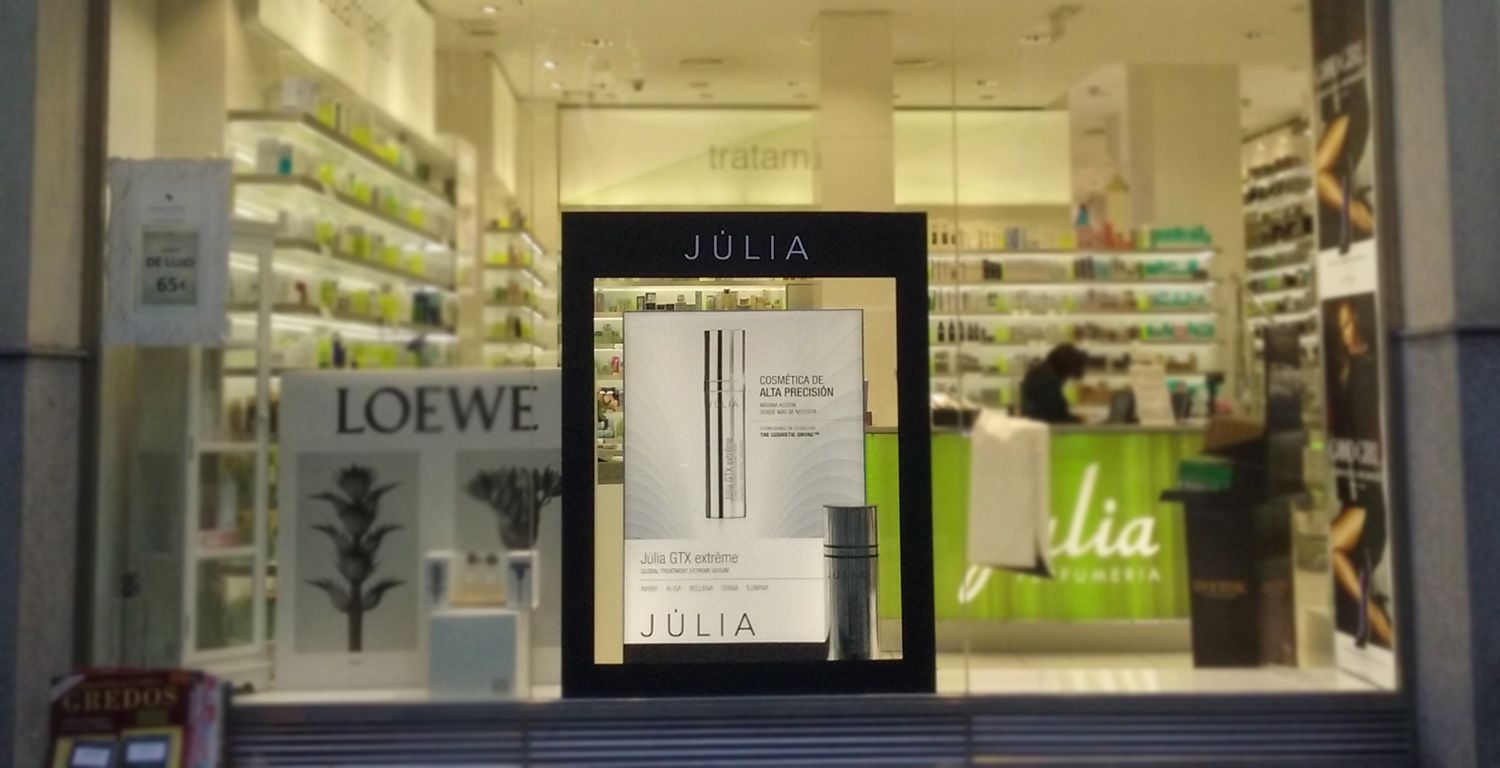 retail punto de venta júlia 2