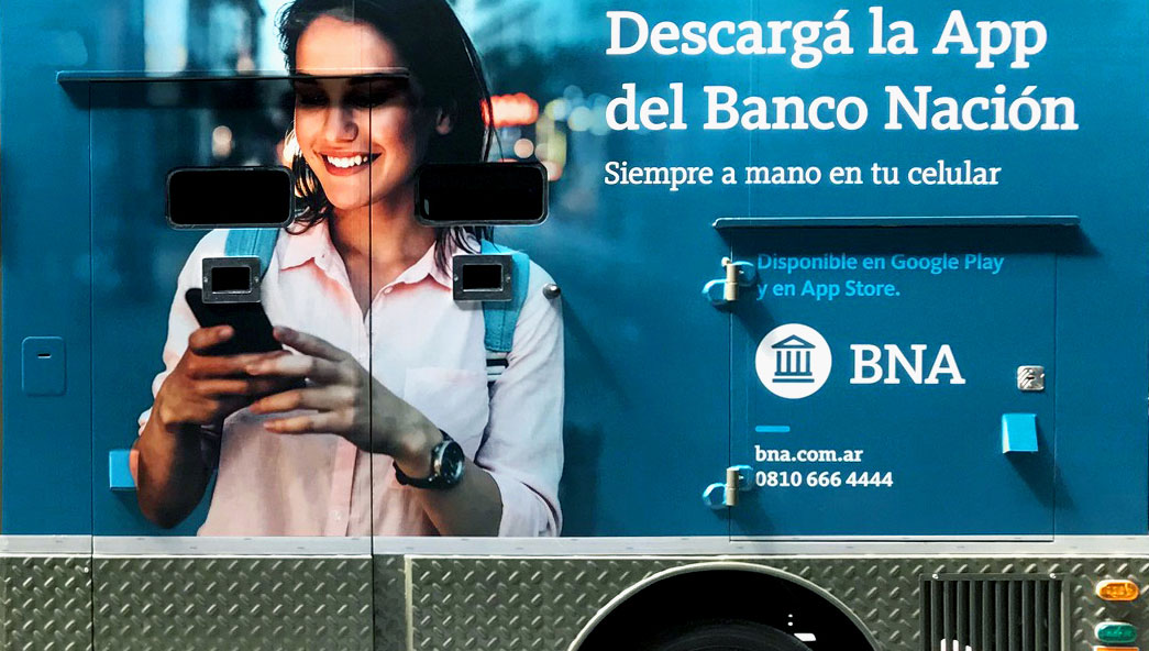 decoracion de flota vehicular banco nacion argentina 3