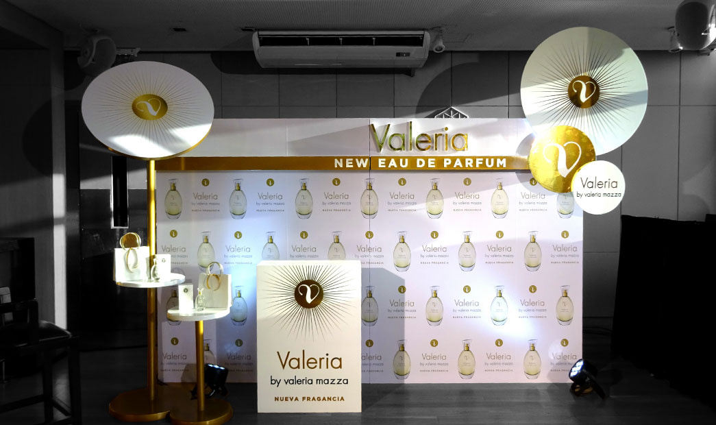 desarrollo de elementos para cannon puntana - lanzamiento nuevo perfume valeria mazza 4